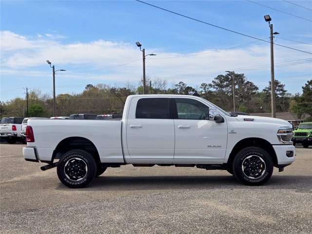 Used 2026 RAM 2500 Laramie AWD/4WD image 14
