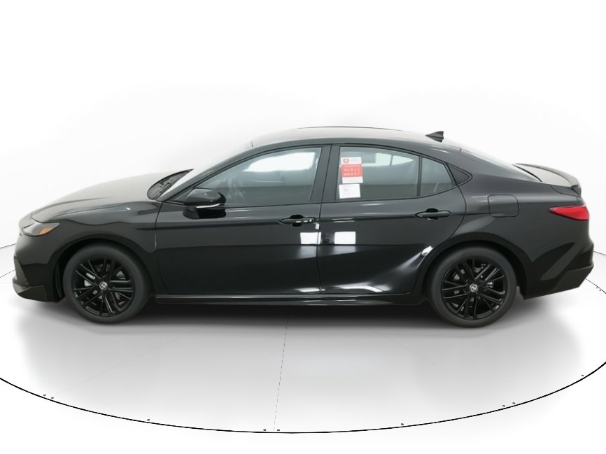 New 2026 Toyota Camry SE image 3