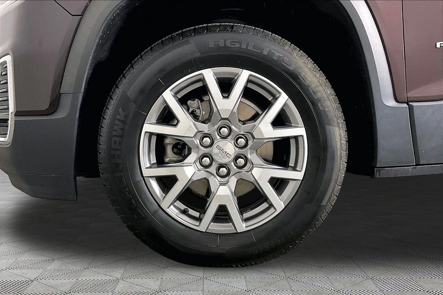 Used 2021 GMC Acadia SLT w/ LPO, Adventure Package AWD/4WD image 11