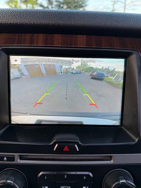 Used 2016 Ford Expedition Platinum AWD/4WD image 17