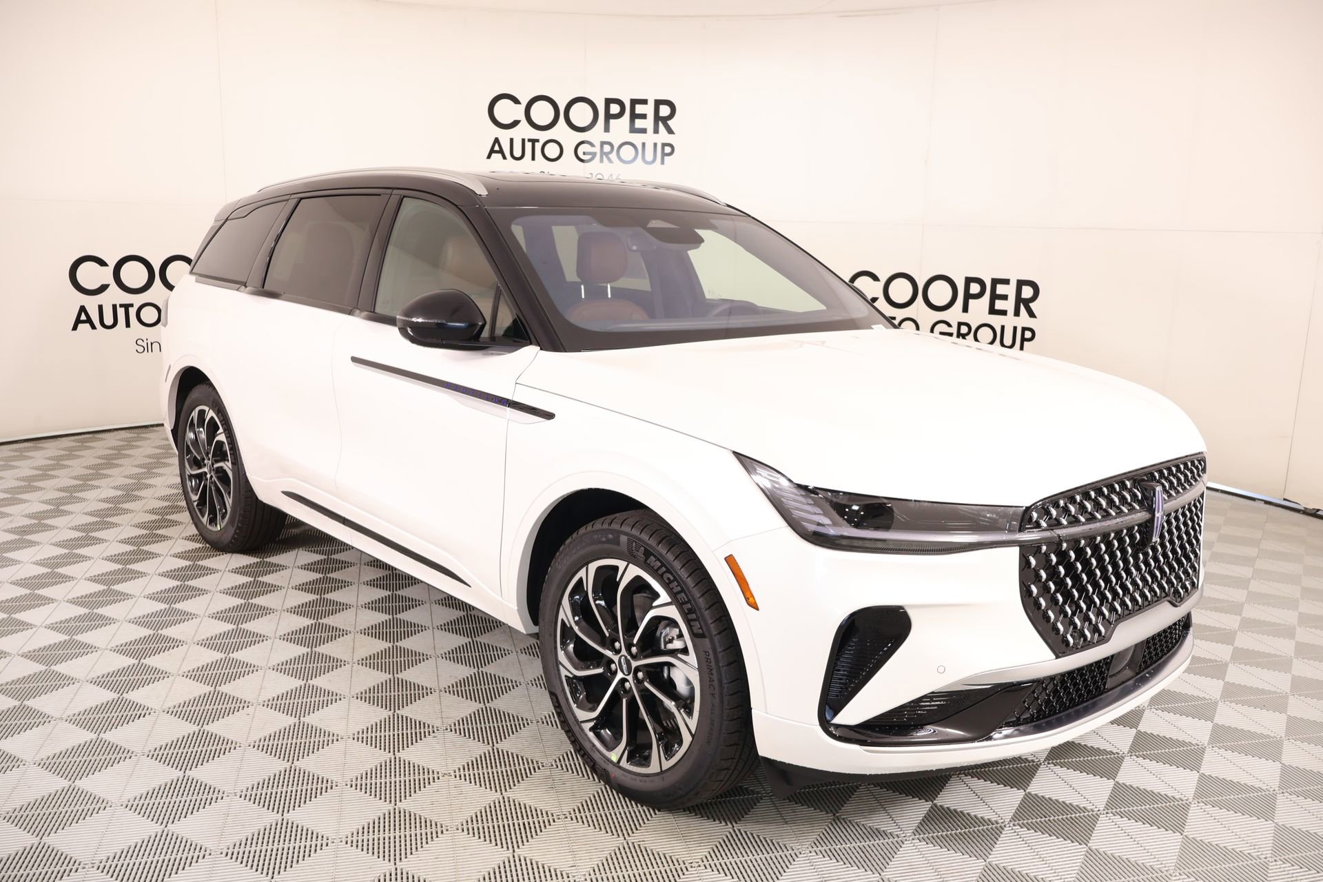 New 2026 Lincoln Nautilus Reserve AWD/4WD image 1