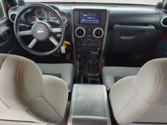 Used 2010 Jeep Wrangler Unlimited Sahara w/ Trailer Tow Group image 15