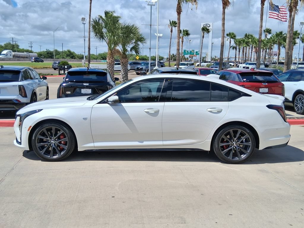 Used 2025 Cadillac CT5 Sport RWD image 3
