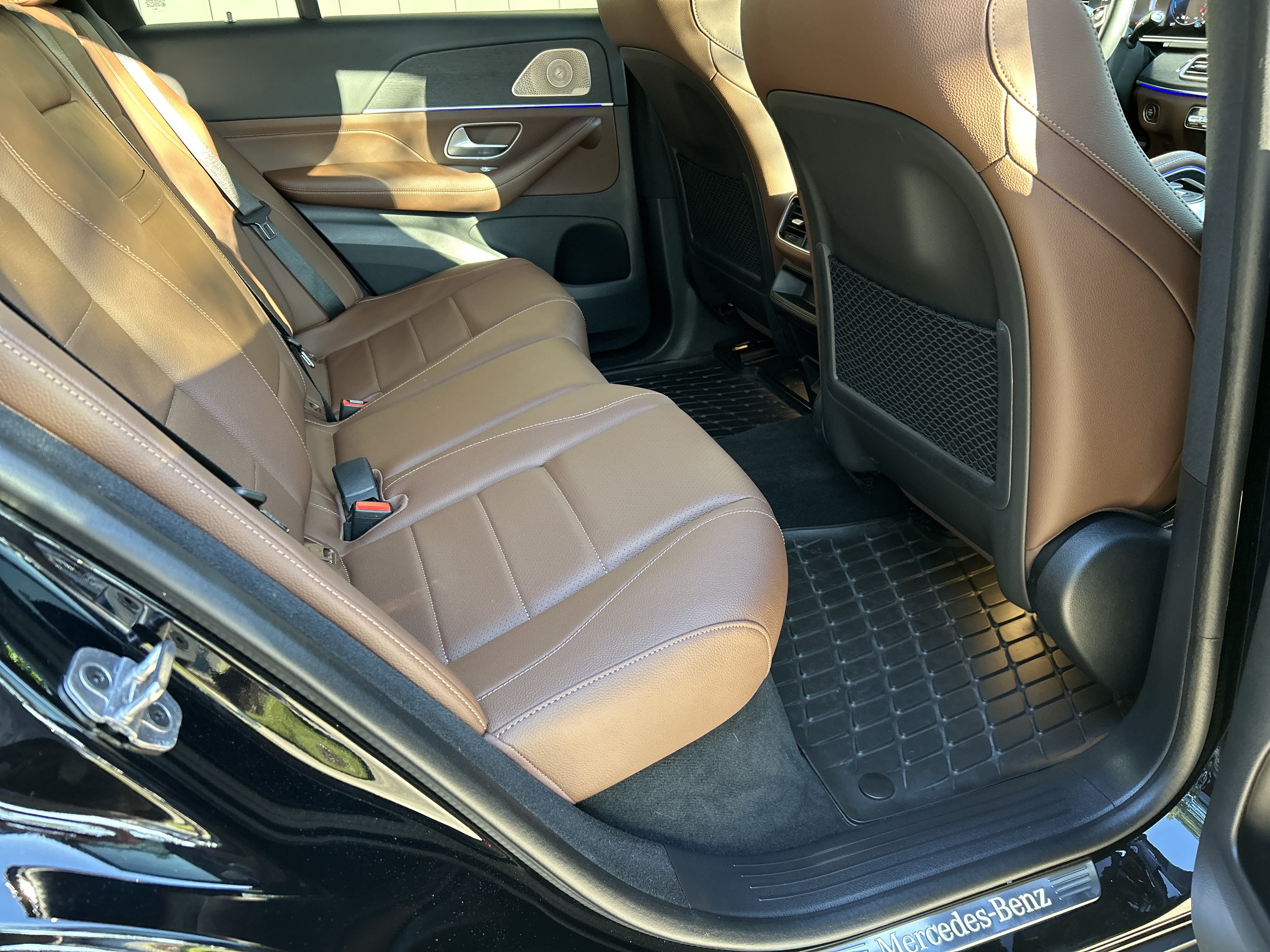 Certified 2025 Mercedes-Benz GLE 450e 4MATIC image 47
