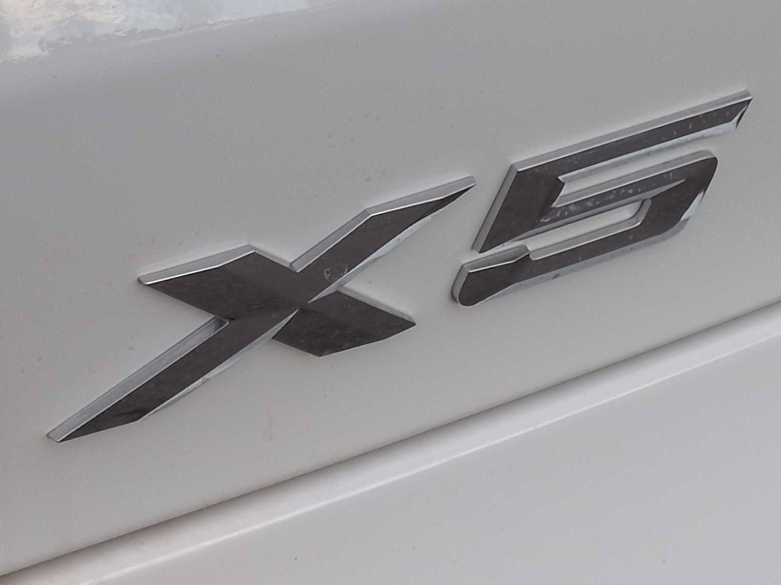 Used 2026 BMW X5 xDrive50e w/ M Sport Package AWD/4WD image 13