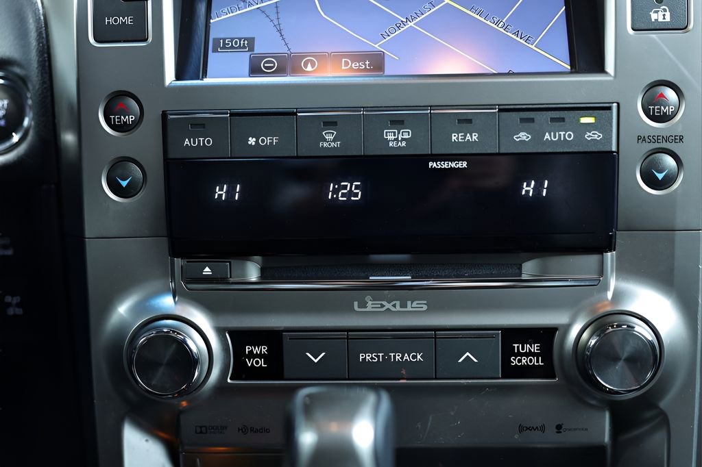 Used 2020 Lexus GX 460 Premium w/ Premium Package image 39