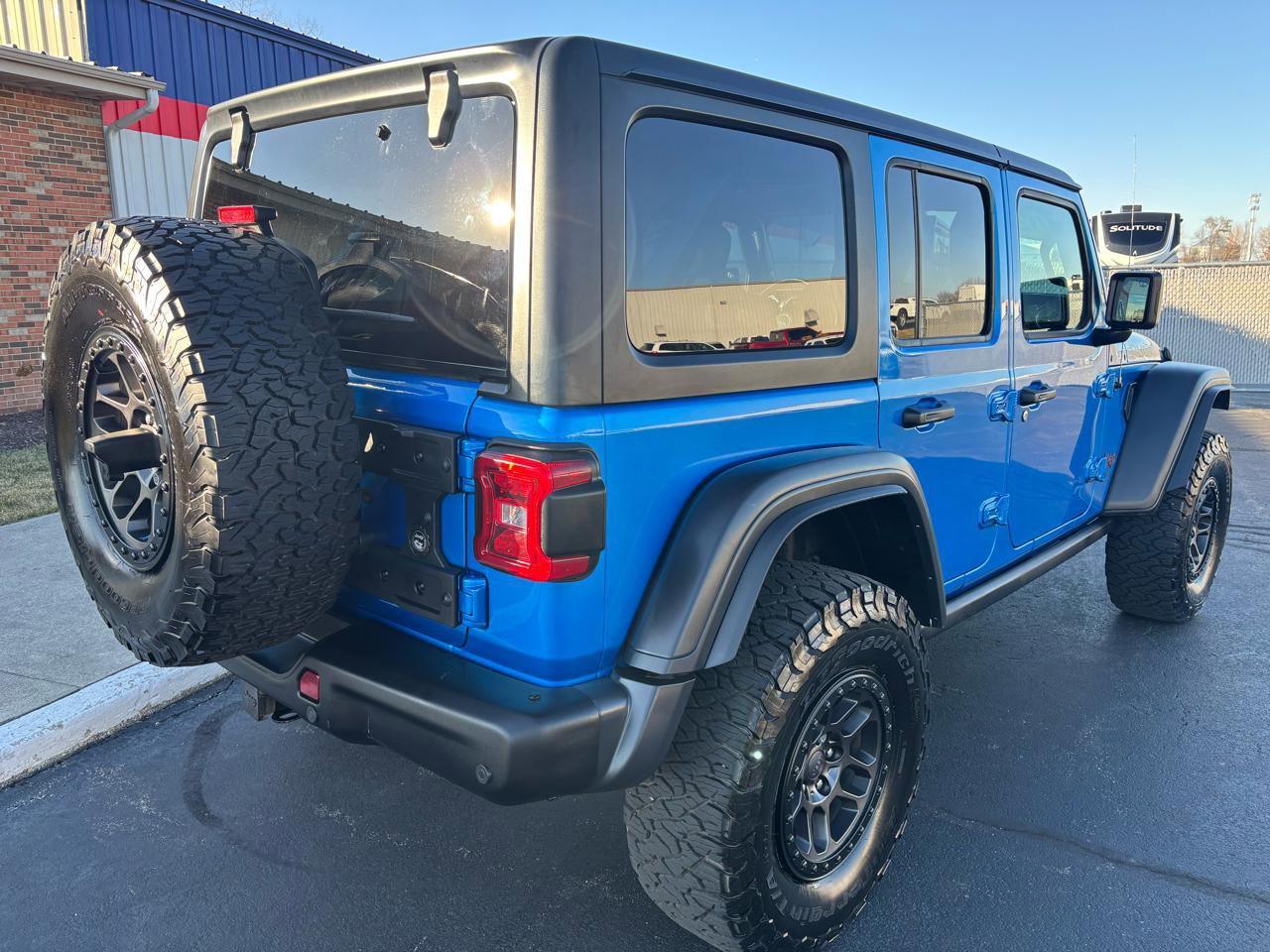 Used 2023 Jeep Wrangler Unlimited Rubicon w/ Xtreme 35 Tire Package image 3