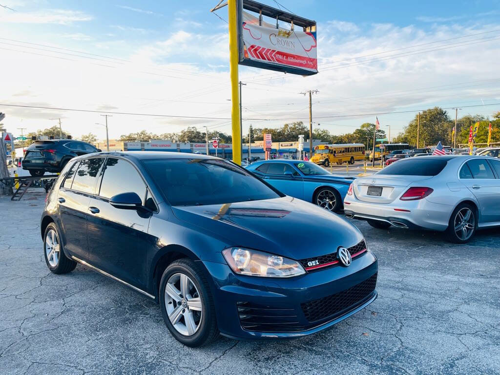 Used 2017 Volkswagen Golf Wolfsburg Edition image 25
