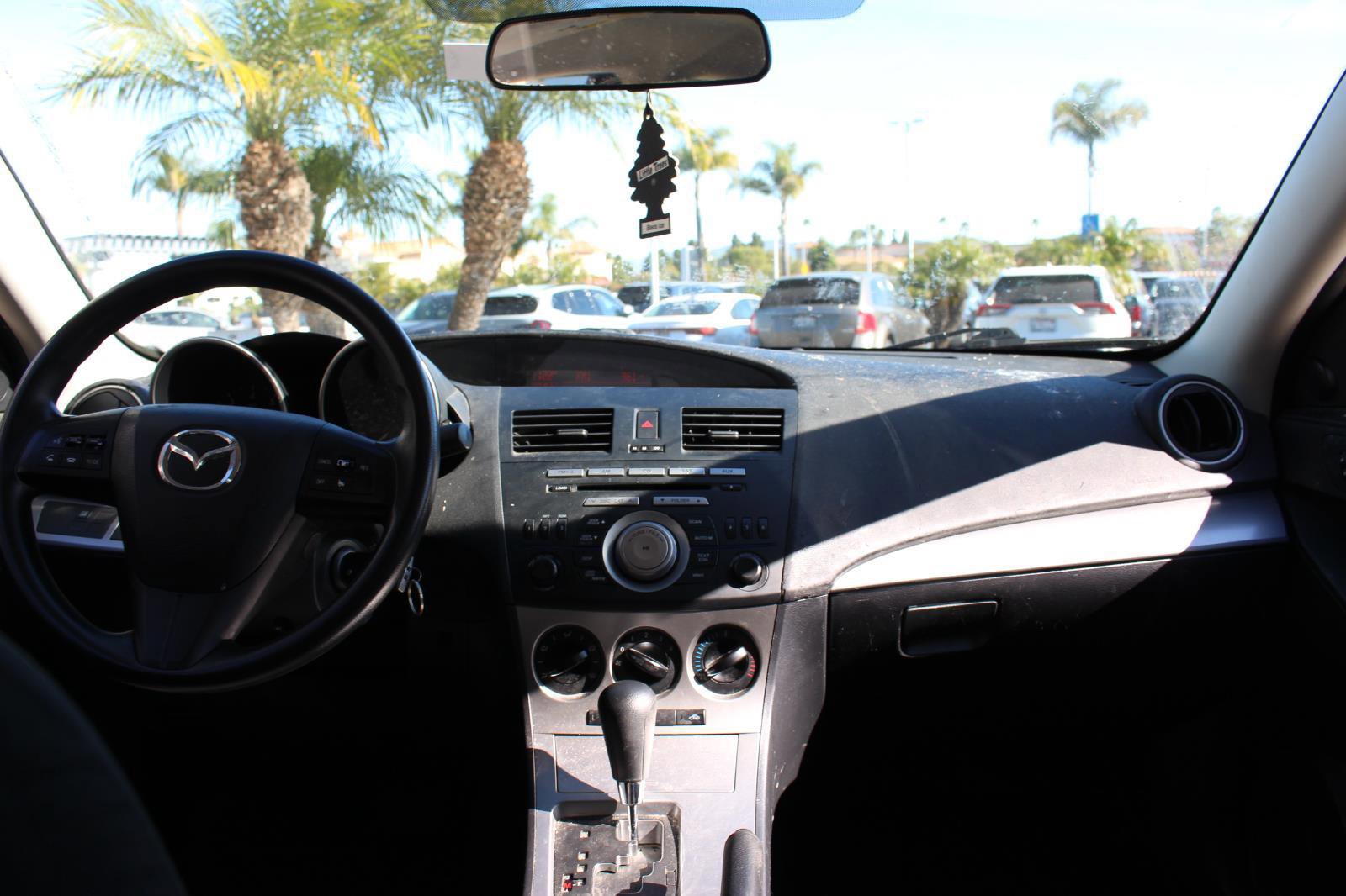 Used 2010 MAZDA MAZDA3 i Touring image 13