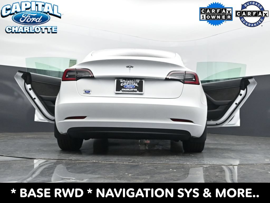 Used 2023 Tesla Model 3 Standard Range RWD image 34