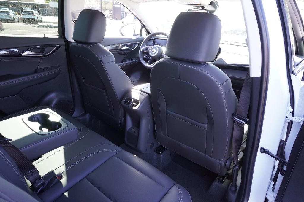 Certified 2025 Buick Envision Preferred image 10