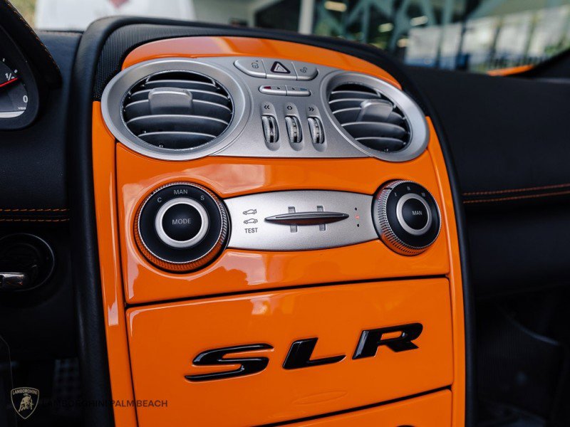 Used 2009 Mercedes-Benz SLR image 17