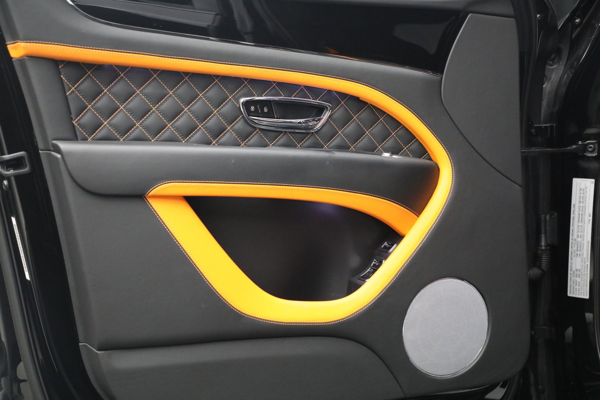 Certified 2023 Bentley Bentayga Speed image 17