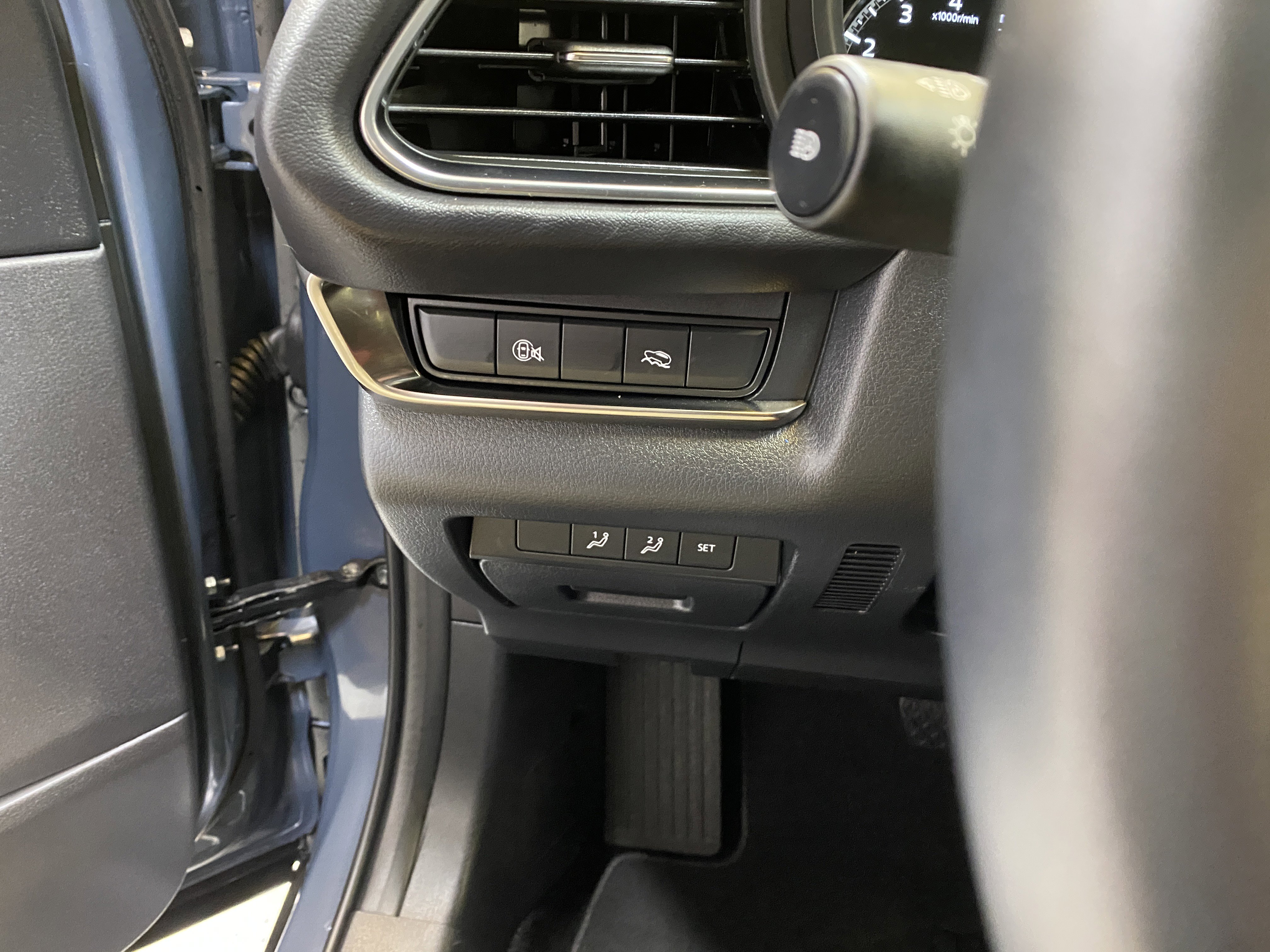 Used 2025 MAZDA CX-30 AWD 2.5 S w/ Preferred Package image 36