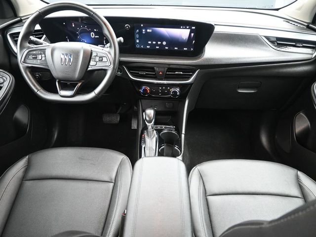 Used 2024 Buick Encore GX Sport Touring image 9