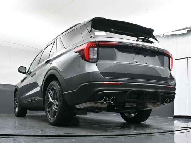 New 2026 Ford Explorer ST w/ Sun And Sound Package AWD/4WD image 28