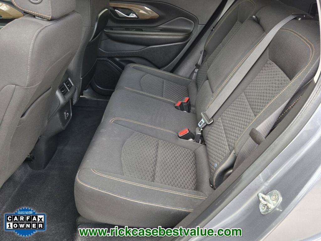 Used 2021 GMC Terrain SLE w/ Elevation Edition FWD image 11