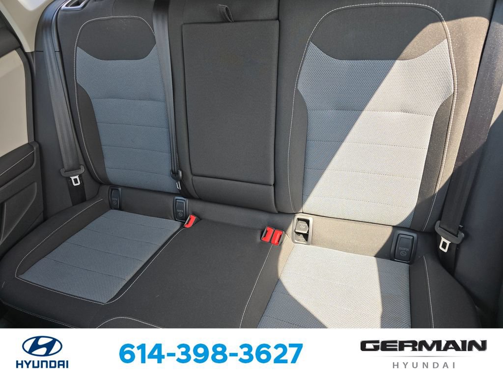 Used 2025 Volkswagen Taos S AWD/4WD image 18