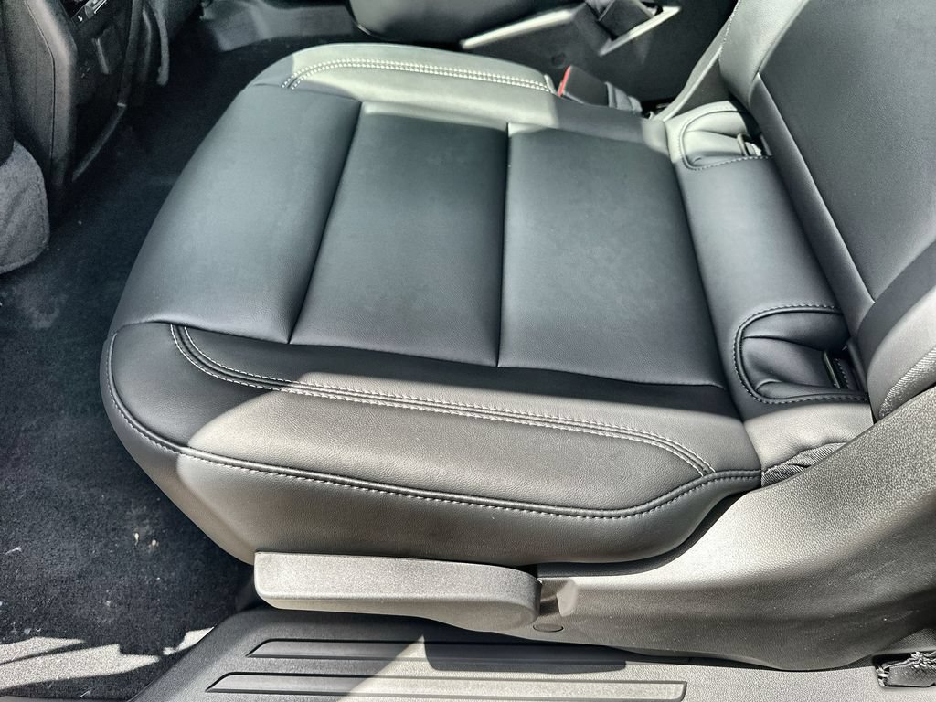 New 2026 GMC Acadia Elevation w/ Elevation Premium Package FWD image 17