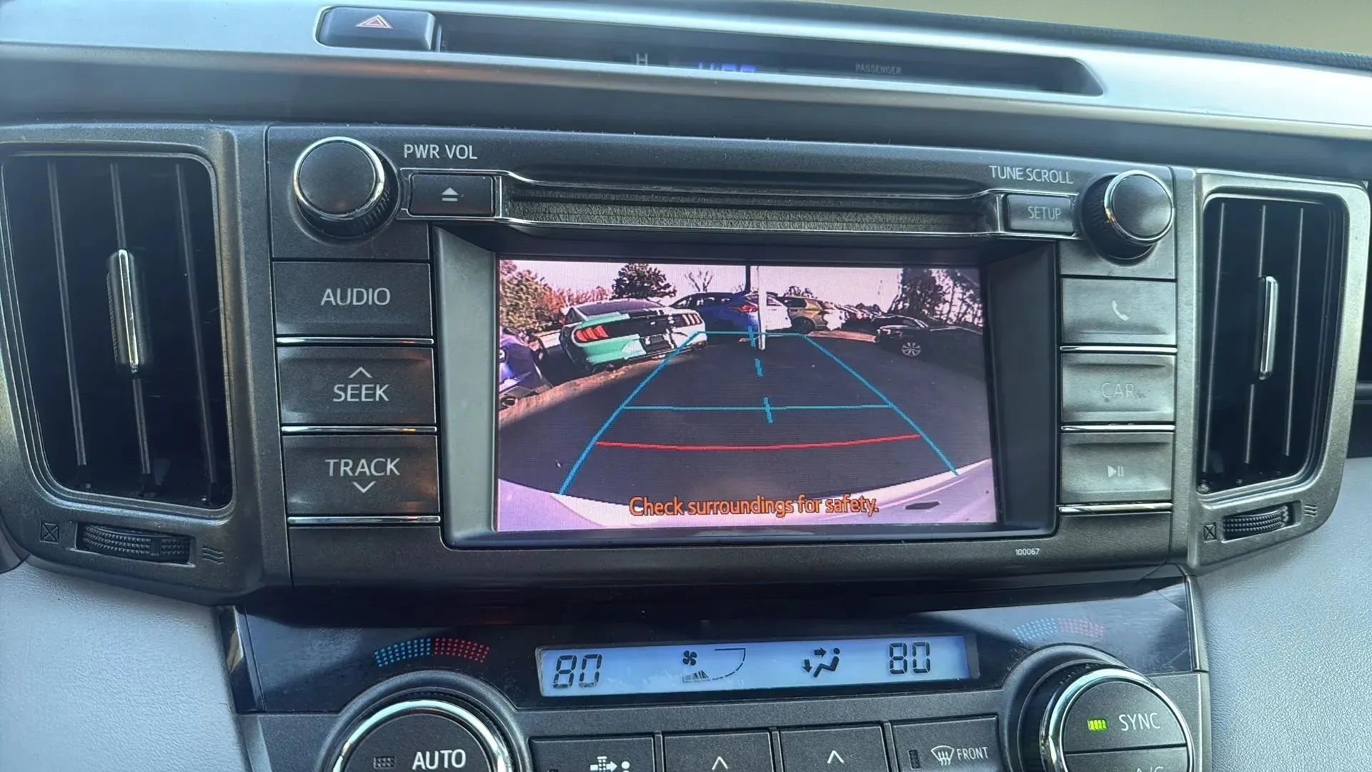 Used 2013 Toyota RAV4 XLE AWD/4WD image 15