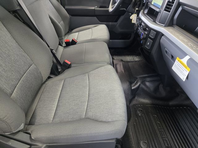 New 2026 Ford F550 2WD Crew Cab image 10