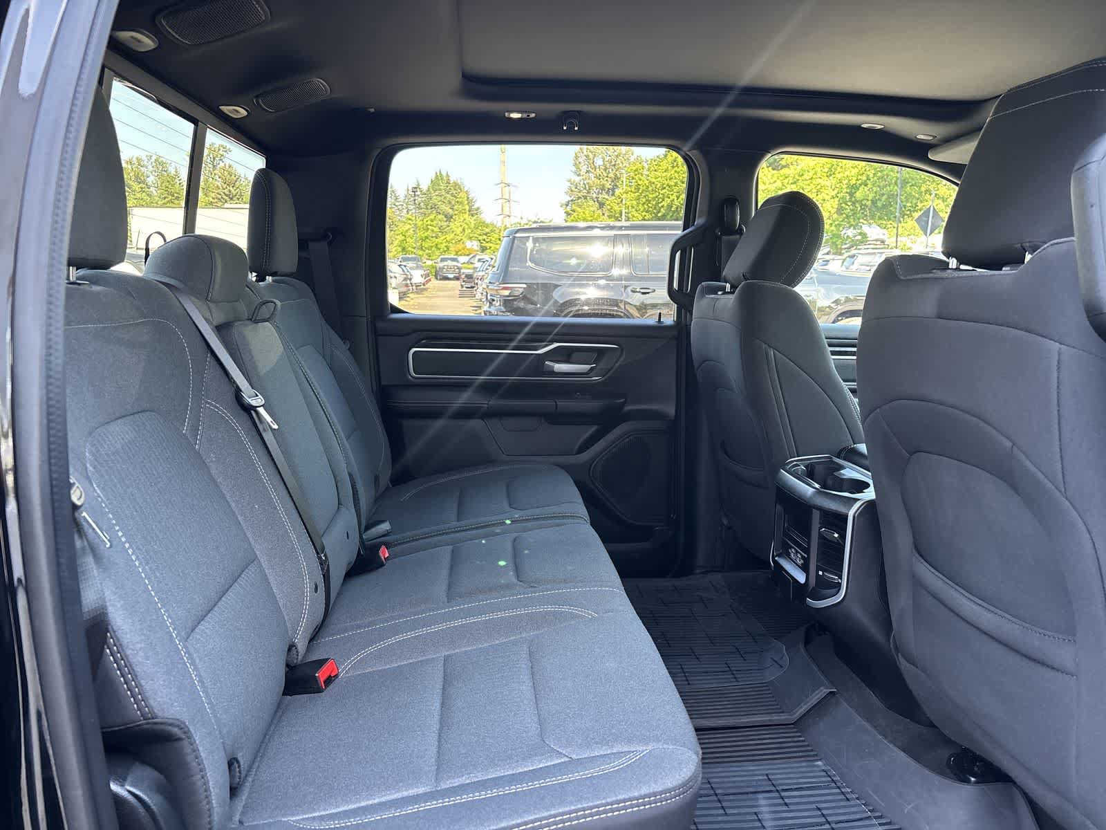 Used 2023 RAM 1500 Big Horn AWD/4WD image 7