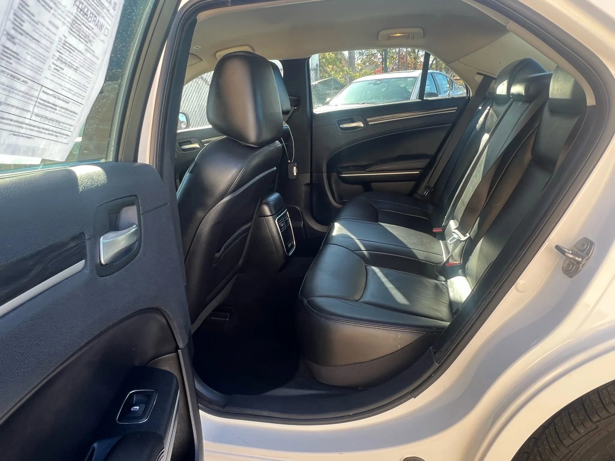 Used 2019 Chrysler 300 Touring L w/ Quick Order Package 22F image 27