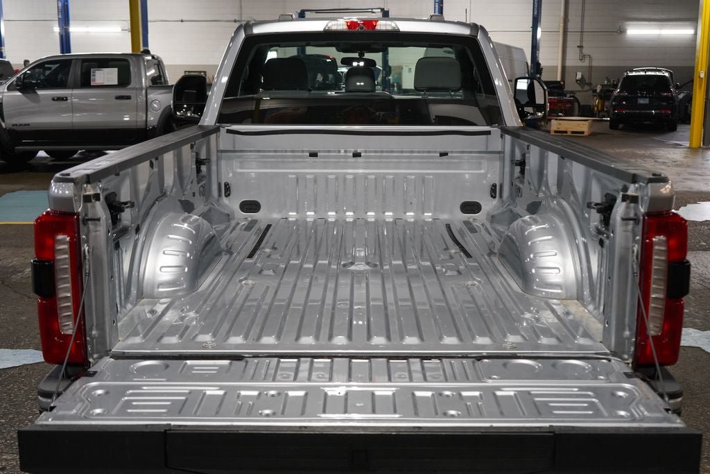 Used 2023 Ford F250 XL w/ STX Appearance Package AWD/4WD image 12