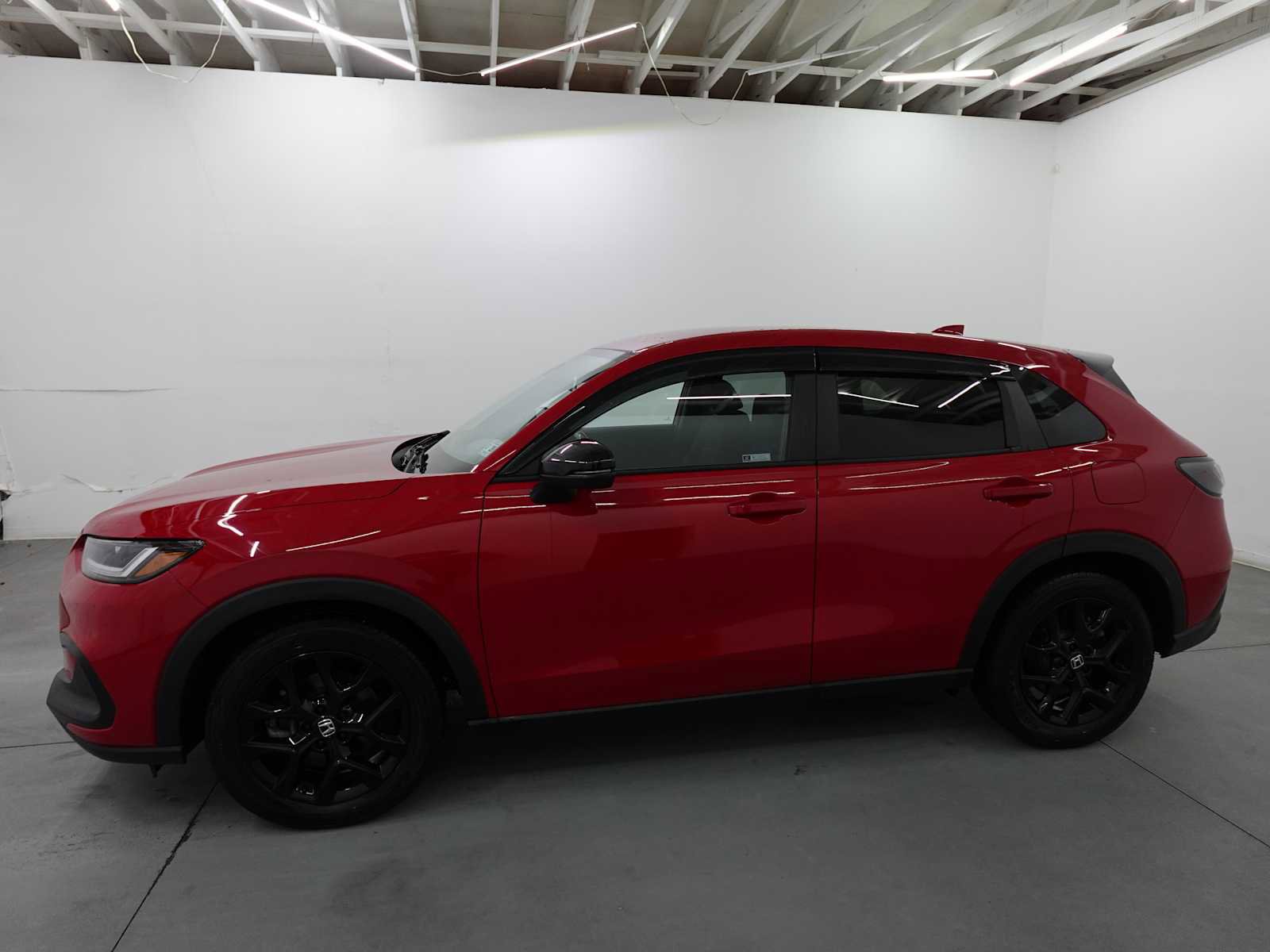 Used 2024 Honda HR-V Sport image 8