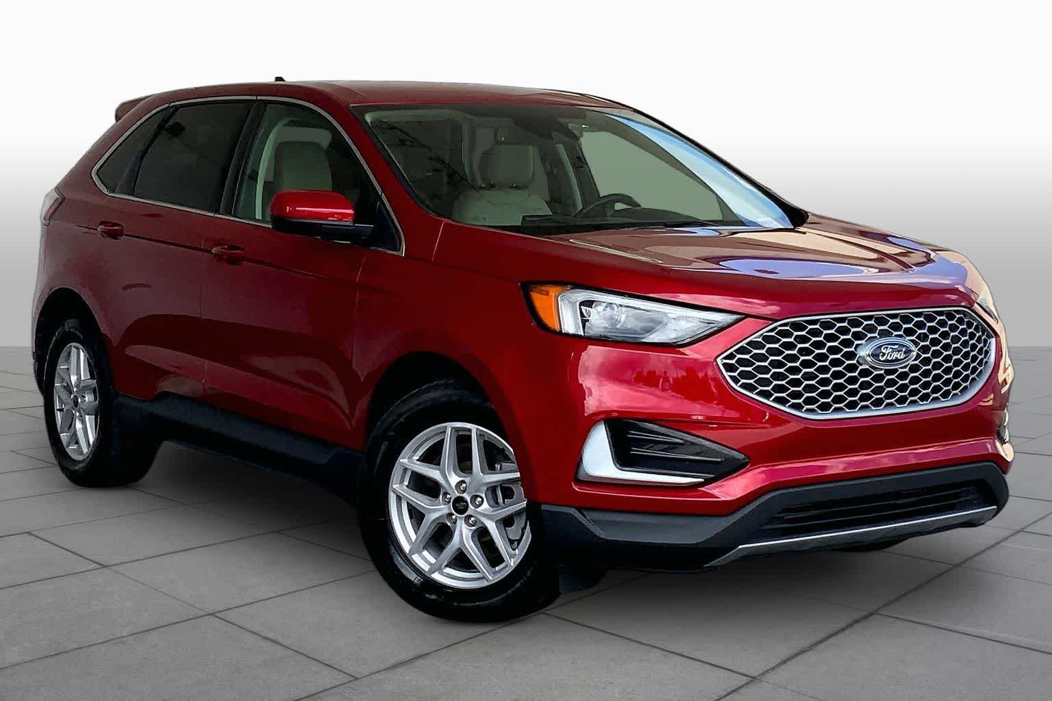 Used 2024 Ford Edge SEL AWD/4WD image 3