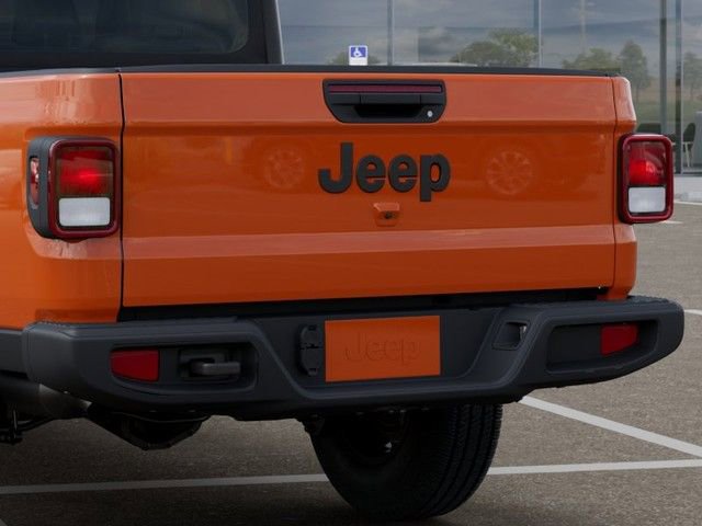 New 2025 Jeep Gladiator Sport image 13