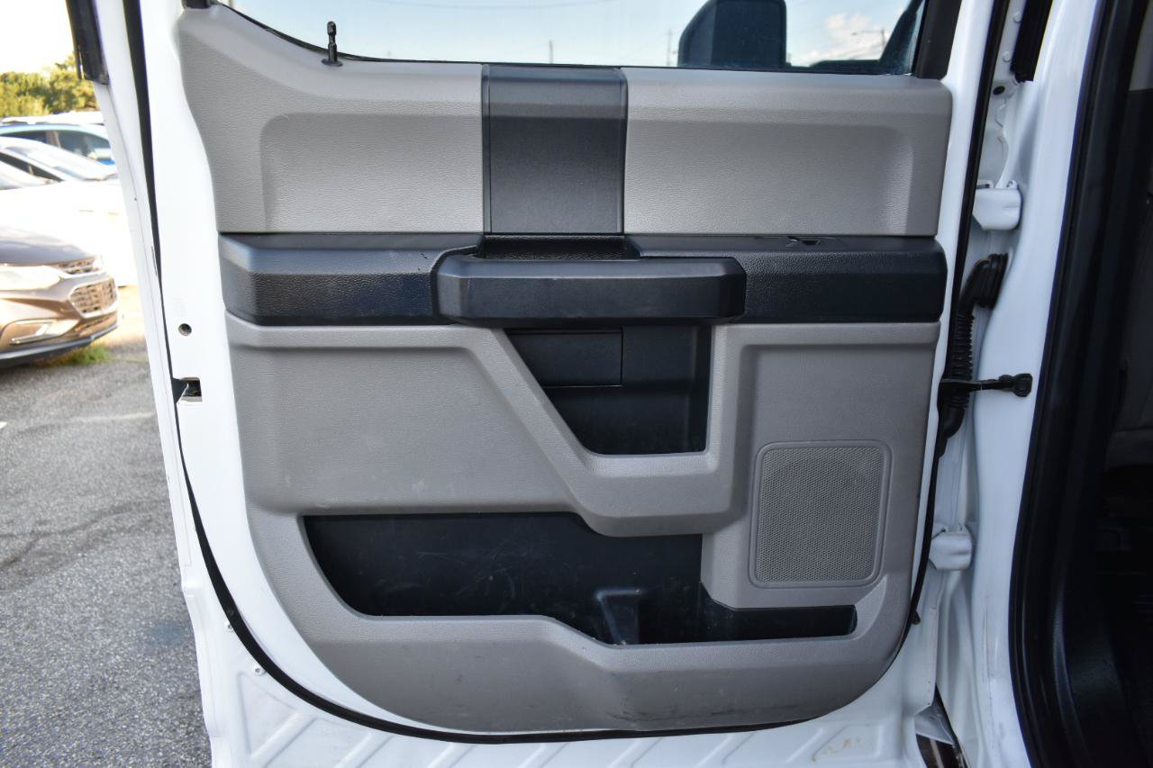 Used 2019 Ford F250 XL w/ Power Equipment Group AWD/4WD image 30
