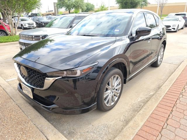 Used 2022 MAZDA CX-5 Signature AWD/4WD image 1