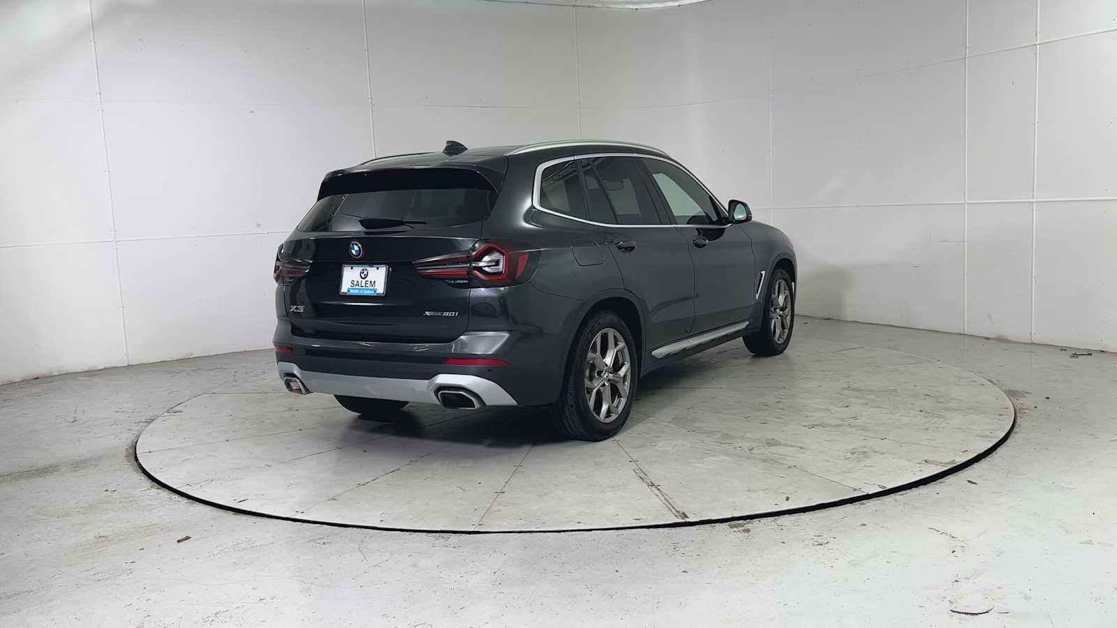 Used 2022 BMW X3 xDrive30i w/ Premium Package 2 image 2