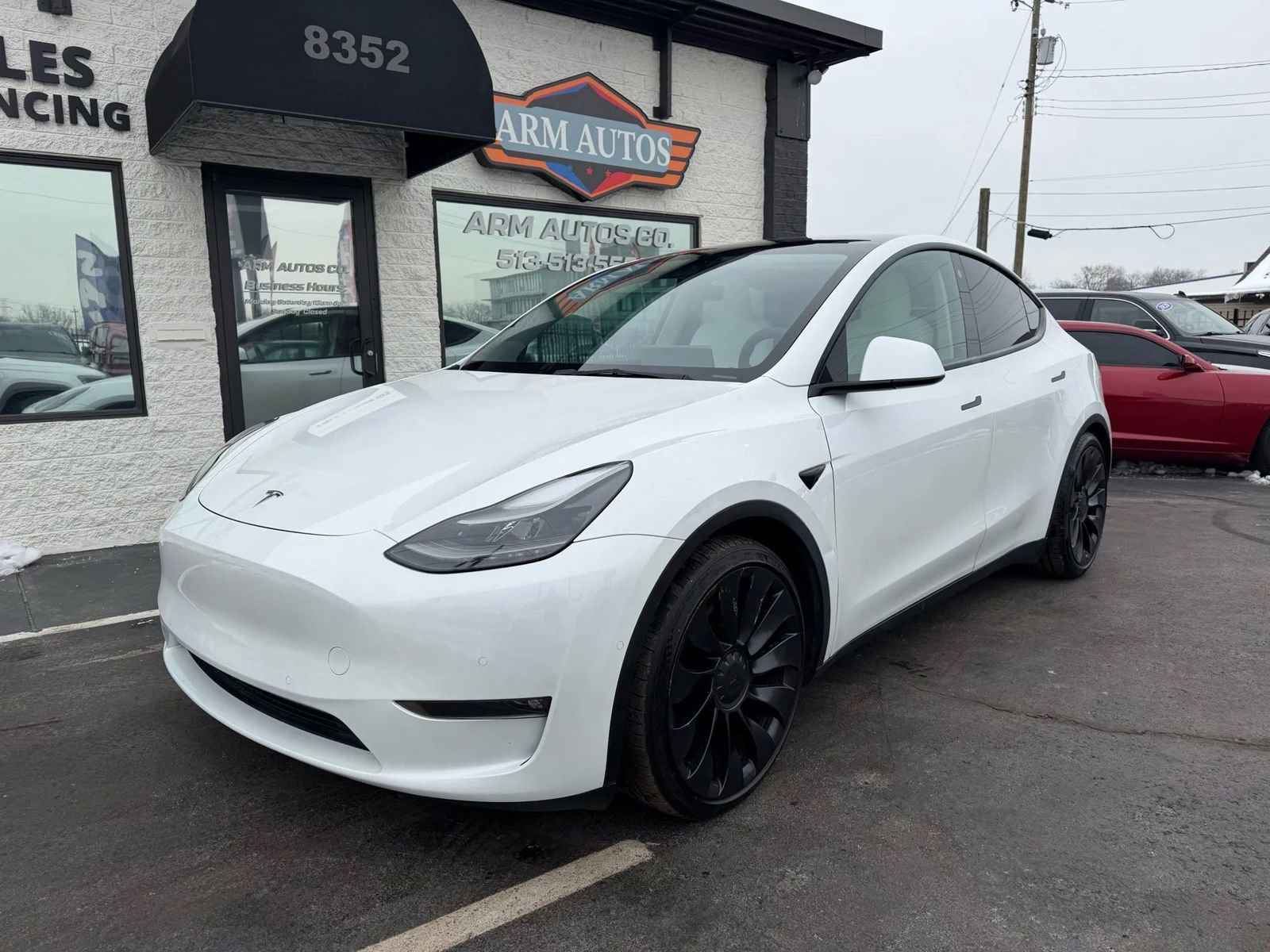 Used 2022 Tesla Model Y Performance AWD/4WD image 2