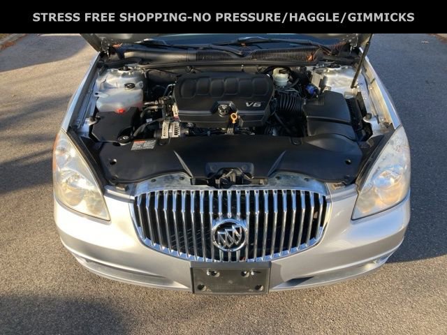 Used 2011 Buick Lucerne CXL image 10
