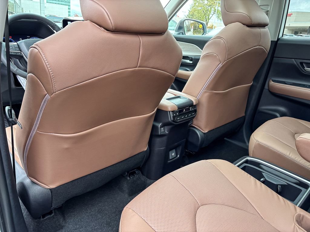 New 2026 Toyota Grand Highlander Platinum image 34