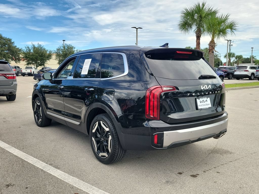 Used 2025 Kia Telluride S AWD/4WD image 6