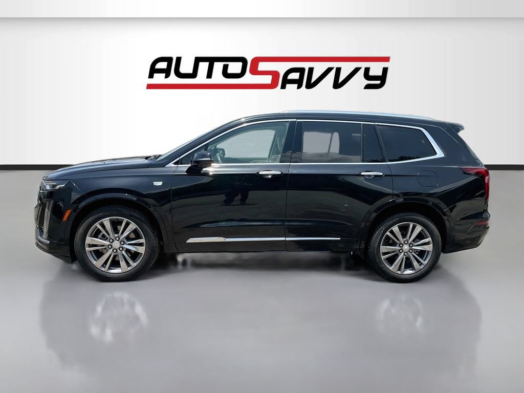Used 2025 Cadillac XT6 Premium Luxury w/ Technology Package FWD image 4