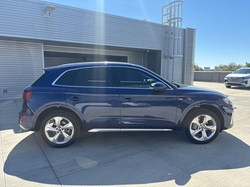 Certified 2024 Audi Q5 2.0T Premium Plus w/ Premium Plus Package AWD/4WD image 4