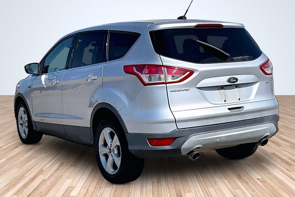 Used 2015 Ford Escape SE FWD image 10