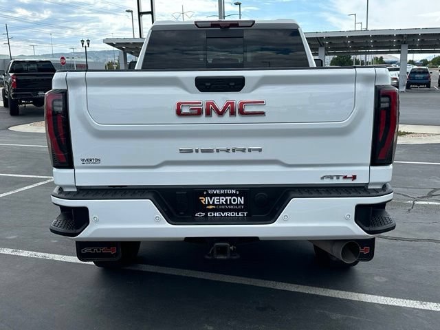 Certified 2025 GMC Sierra 3500 AT4 w/ Technology Package AWD/4WD image 7