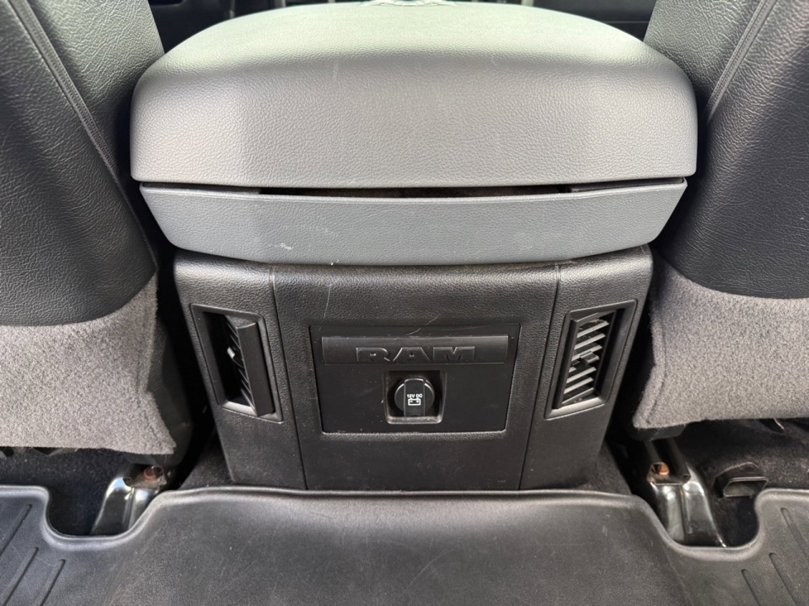 Used 2018 RAM 1500 Big Horn image 31