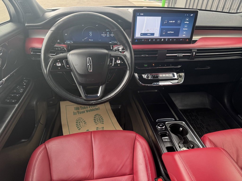 Used 2023 Lincoln Corsair Reserve w/ Equipment Group 201A image 17