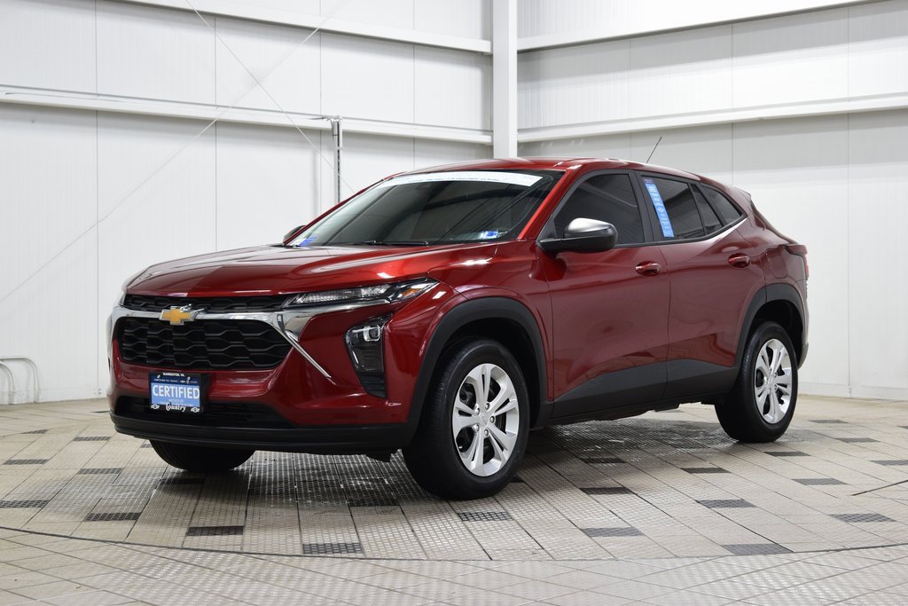 Certified 2024 Chevrolet Trax LS w/ Driver Confidence Package image 3