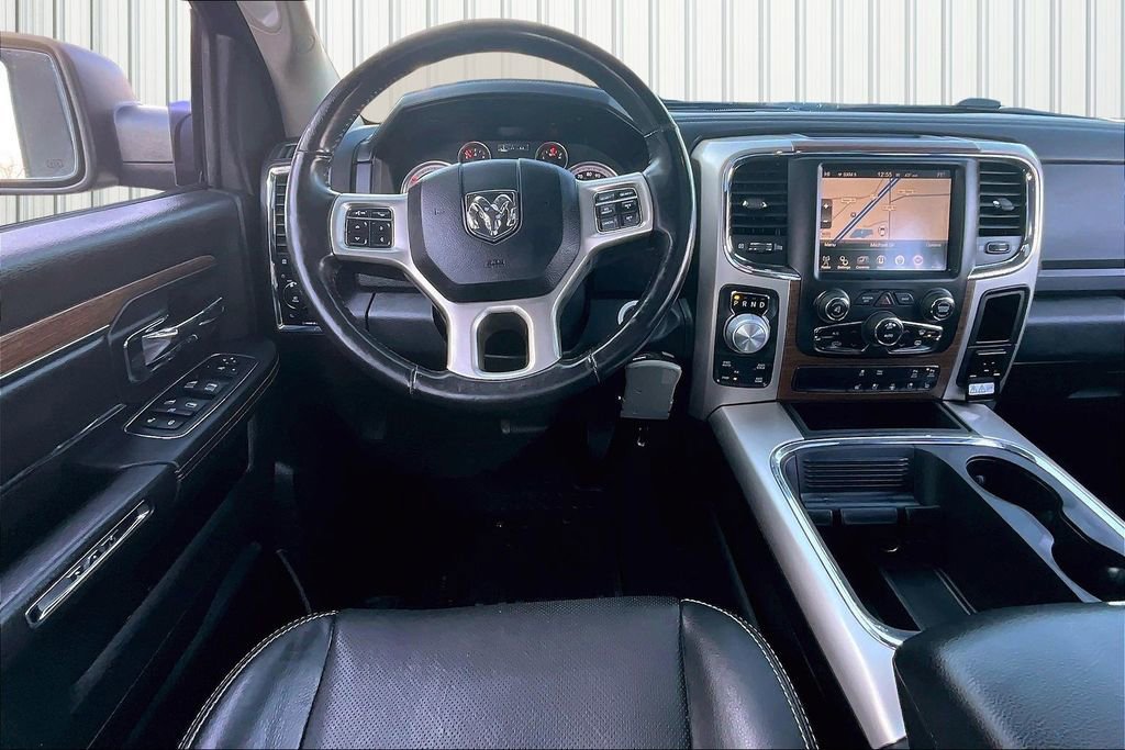 Used 2016 RAM 1500 Laramie w/ Convenience Group image 9