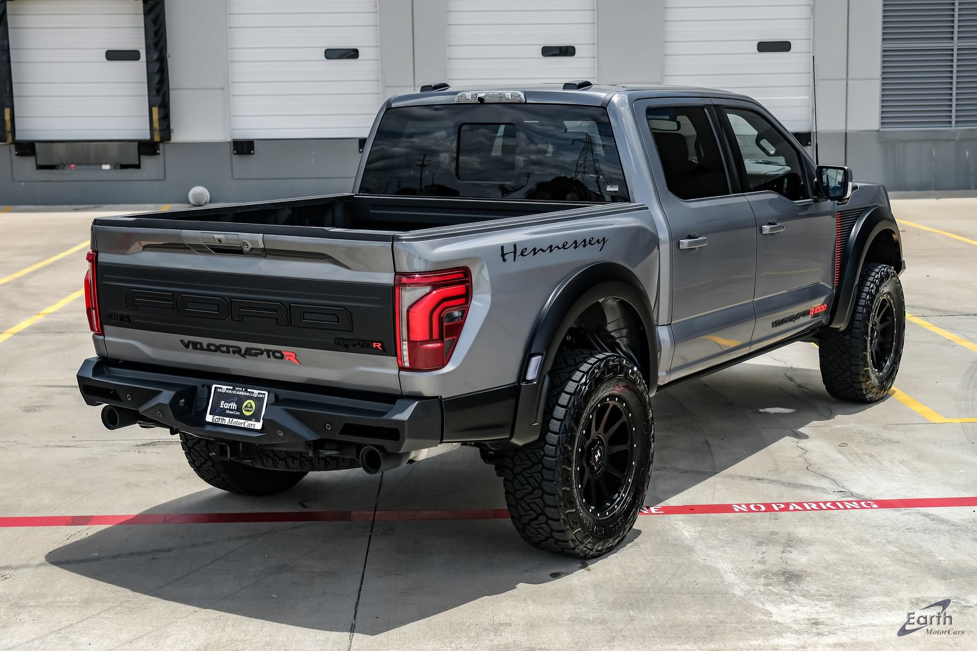 Used 2025 Ford F150 Raptor w/ Equipment Group 803A Raptor R AWD/4WD image 22