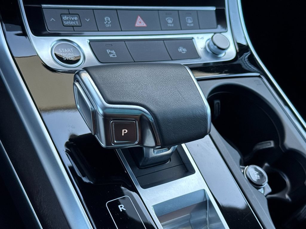 Certified 2023 Audi Q8 Premium AWD/4WD image 27