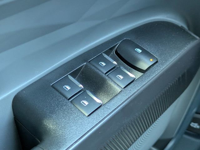 Used 2025 Ford Maverick XL image 22