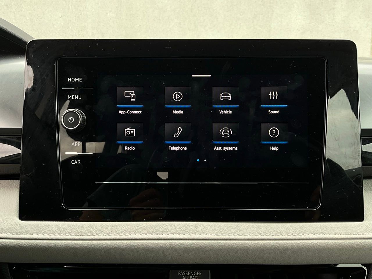 Used 2025 Volkswagen Taos S image 26